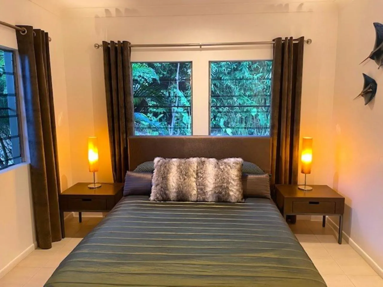 Aquatica - Luxe Holiday Home